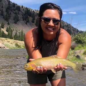 Meet your Posher, Sara